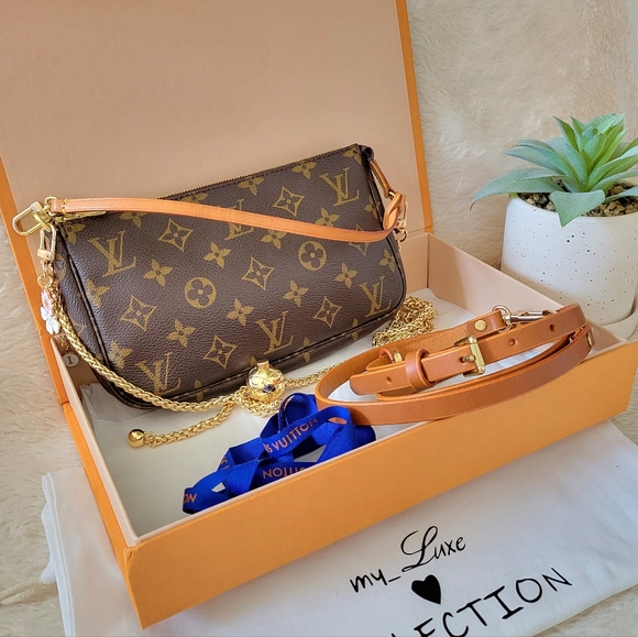 Louis Vuitton Handbags - Beautiful ❤ Authentic LV Pochette Accessoires Monogram Wristlet/Crossbody